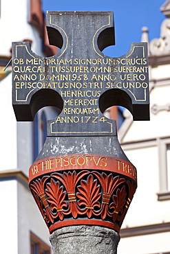 Marktkreus, Market Cross, Hauptmarkt square, Trier, Rhineland-Palatinate, Germany, Europe