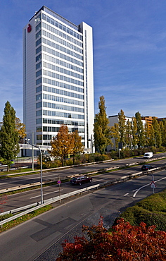 Radial road and view on a building of the Sparkasse building on the A 661, Frankfurt, Hesse, Germany, Europe
