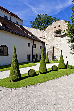 The Bastionsgarten garden, Willibaldsburg castle, Eichstaett, Altmuehltal, Upper Bavaria, Bavaria, Germany, Europe