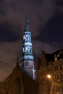 St. Catherine's Church in the evening light, Hamburg, Germany, Europe