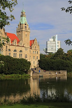 Neues Rathaus city hall and headquarters of the Nord LB bank, Maschpark, Hannover, Lower Saxony, Germany, Europe