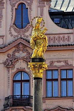 Plague Column of the Virgin Mary, Republic Square, Pilsen, Bohemia, Czech Republic, Europe