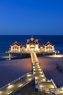 Sellin Pier, Ruegen Island, Mecklenburg-Western Pomerania, Germany, Europe