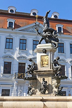 Hercules Fountain in front of Schaetzlerpalais, City Palace, Maximilianstrasse, Augsburg, Bavaria, Germany, Europe