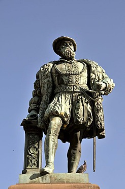 Christopher, Duke of Wurttemberg, monument on the Schlossplatz in Stuttgart, Baden-Wuerttemberg, Germany, Europe