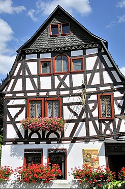 Alten Muenze, former Old Mint where guilder and heller coins were minted for the Electoral Palatinate, now used as a restaurant, Bacharach, UNESCO World Heritage Site Upper Middle Rhine Valley, Rhineland-Palatinate, Germany, Europe