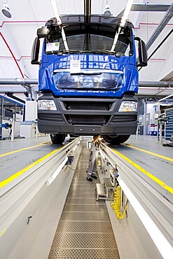 Final quality check of undercarriage and steering, production of trucks, Man AG company, Munich, Bavaria, Germany, Europe