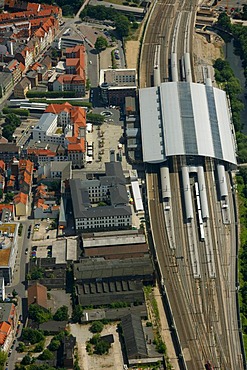 Aerial view, main railway station, Richard-Breslau-Strasse street, Erfurt, Thuringia, Germany, Europe