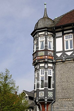 Half-timbered house with oriel in Goslar, Lower Saxony, Germany, Europe