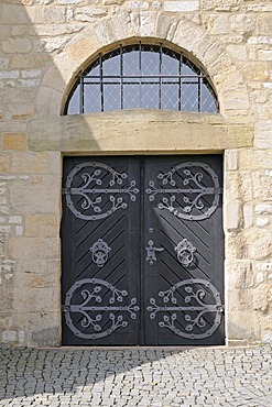 Door, wrought-iron fittings, Kaiserpfalz, Goslar, Lower Saxony, Germany, Europe