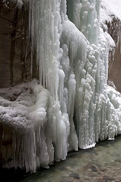 Icicles and snow at the natural landmark Partnach Klamm Gorge, valley, Garmisch-Partenkirchen, Oberbayern region, Upper Bavaria, Bavaria, Germany, Europe