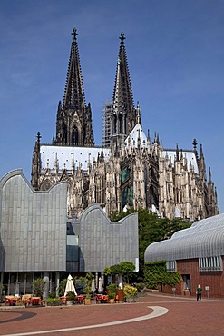 Cologne Cathedral and Museum Ludwig, Cologne, North Rhine-Westphalia, Germany, Europe