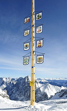 Maypole on Mt. Zugspitze, Wettersteingebirge mountains, Werdenfels, Upper Bavaria, Bavaria, Germany, Europe