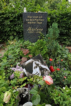 Grave of Marlene Dietrich, Staedtischer Friedhof III municipal cemetery, Schoeneberg, Tempelhof-Schoeneberg, Friedenau district, Berlin, Germany, Europe