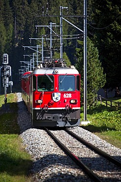 Rhaetische Bahn, RhB, Rhaetian Railway, Grisons, Switzerland, Europe