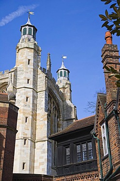 Baldwin's End Cottage against Eton College Chapel, Baldwin's Shore, Eton College, Eton, Berkshire, England, United Kingdom, Europe