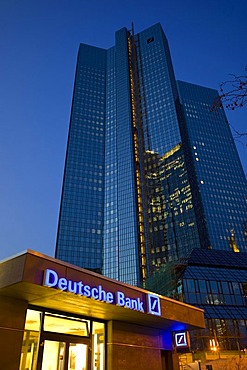 Twin towers of Deutsche Bank, Frankfurt, Hesse, Germany, Europe