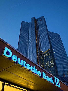 Twin towers of Deutsche Bank, Frankfurt, Hesse, Germany, Europe