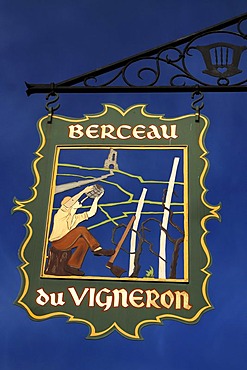 Sign of Berceau du Vigneron hotel, 4 rue du Tir, Turckheim, Alsace, France, Europe