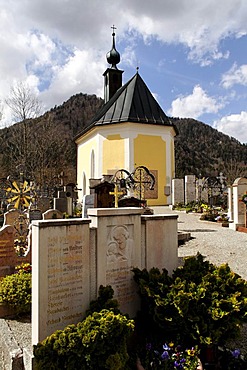 Cemetry and chapel, Ruhpolding, Chiemgau, Upper Bavaria Germany