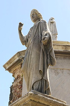 Statue, La Recoleta Cemetery in Buenos Aires, Argentina, South America