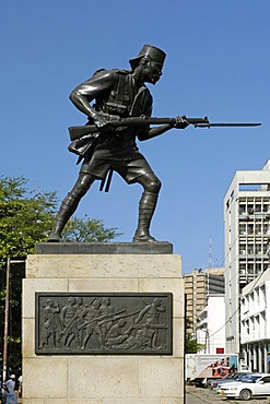 Askari Monument reminds of the Tanzanian soldiers who died in action during World War I, Dar es Salaam, Tanzania, Africa