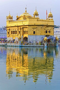 Golden Temple, Harmandir Sahib, sunset, reflection, Amritsar, India, Asia