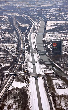 Aerial view, A42 highway, Emscher Gasometer, Rhein-Herne Canal, Oberhausen, Ruhrgebiet region, North Rhine-Westphalia, Germany, Europe