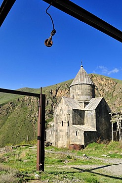 Stopped renovation works at Vorotnavank monastery, Vorotan Valley, Armenia, Asia