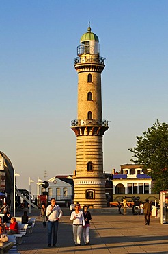 Lighthouse on the seafront, Baltic resort Warnemuende near Rostock, Mecklenburg-Western Pomerania, Germany, Europe