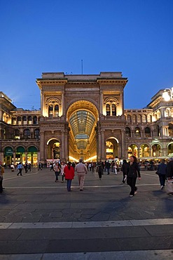 Galleria Vittorio Emanuele II shopping mall, arcade, Milan, Lombardy, Italy, Europe, PublicGround