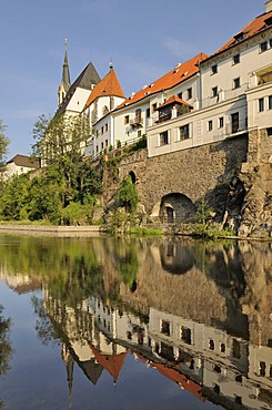 St. Vitus church above the Vltava river, Cesky Krumlov, Czech Republic, Europe