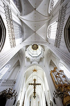 Inner shot of the Notre Dame Cathedral, Onze-Lieve-Vrouwekathedraal, Cathedrale Notre-Dame, Unesco World Heritage, Antwerp, Flanders, Belgium, Europe