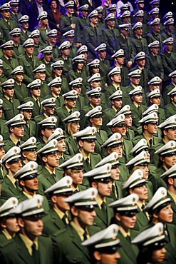 Swearing-in ceremony of 1100 policemen and policewomen to the NRW Police Force, Class of 2009, Duesseldorf, North Rhine-Westphalia, Germany, Europe