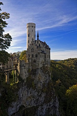 Schloss Lichtenstein Castle, Honau, Swabian Alb, Landkreis Reutlingen county, Baden-Wuerttemberg, Germany, Europe