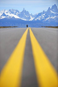 Road with markings, El Chalten, Andes, Patagonia, Argentina, South America