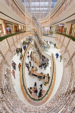 Stilwerk shopping centre in Koenigsbau, Christmas decorations, people, shops, Stuttgart, Baden-Wuerttemberg, Germany, Europe