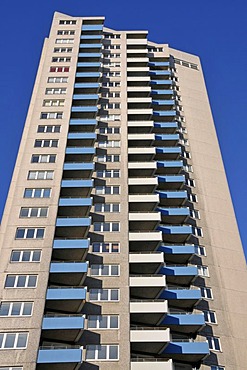 Residential high-rise building in the southern district of Cologne, North Rhine-Westphalia, Germany, Europe