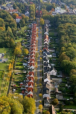 Aerial, townhouses, colliery village, Elisa Brandstroem Strasse, Brambauer, Luenen, Ruhr Area, North Rhine-Westphalia, Germany, Europe