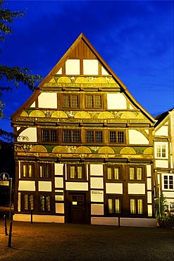 Adam-und-Eva-Haus, Hathumarstrasse, Paderborn, North Rhine-Westphalia, Germany, Europe