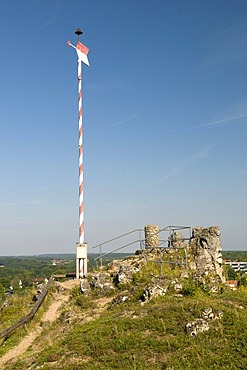 A weathervane on the lookout Hohe Warte, Pottenstein, Naturpark Fraenkische Schweiz nature preserve, Franconia, Bavaria, Germany, Europe