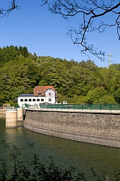 Hotel and Restaurant Zur Oestertalsperre above barrage, Naturpark Ebbegebirge nature preserve, Sauerland region, North Rhine-Westphalia, Germany, Europe