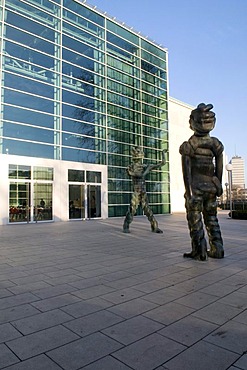 Statues in front of the Philharmonie concert hall, Essen, Ruhrgebiet area, North Rhine-Westphalia, Germany, Europe