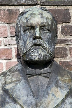 Statue of Josef Gabriel von Rheinberger, composer, privy councilor, professor, 1839-1901, Vaduz, Principality of Liechtenstein, Europe