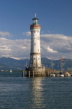 Lighthouse at the harbour entrance of Lindau, Lake Constance, Bavaria, Germany, Europe