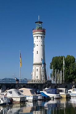 Lighthouse in the harbor, Lindau, Lake Constance, Bavaria, Germany, Europe