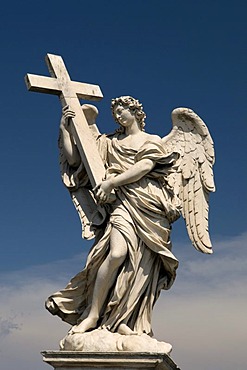 Angel statue on the Ponte Sant'Angelo bridge, Rome, Italy, Europe