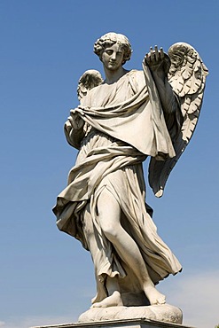 Angel statue on the Ponte Sant'Angelo bridge, Rome, Italy, Europe