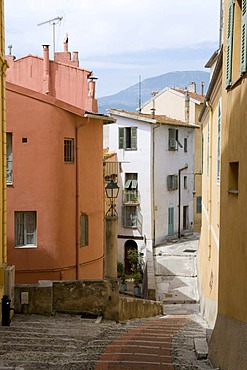 Alley in the historic centre, Menton, Cote d'Azur, Provence, France, Europe