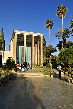 Mausoleum of the famous Persian poet Abu Muslih bin Abdallah Shirazi, Saadi, Saadiye, Shiraz, Fars, Iran, Persia, Asia